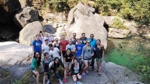 Students Go Swimming to Find Chinese Culture Students Go Swimming to Find Chinese Culture