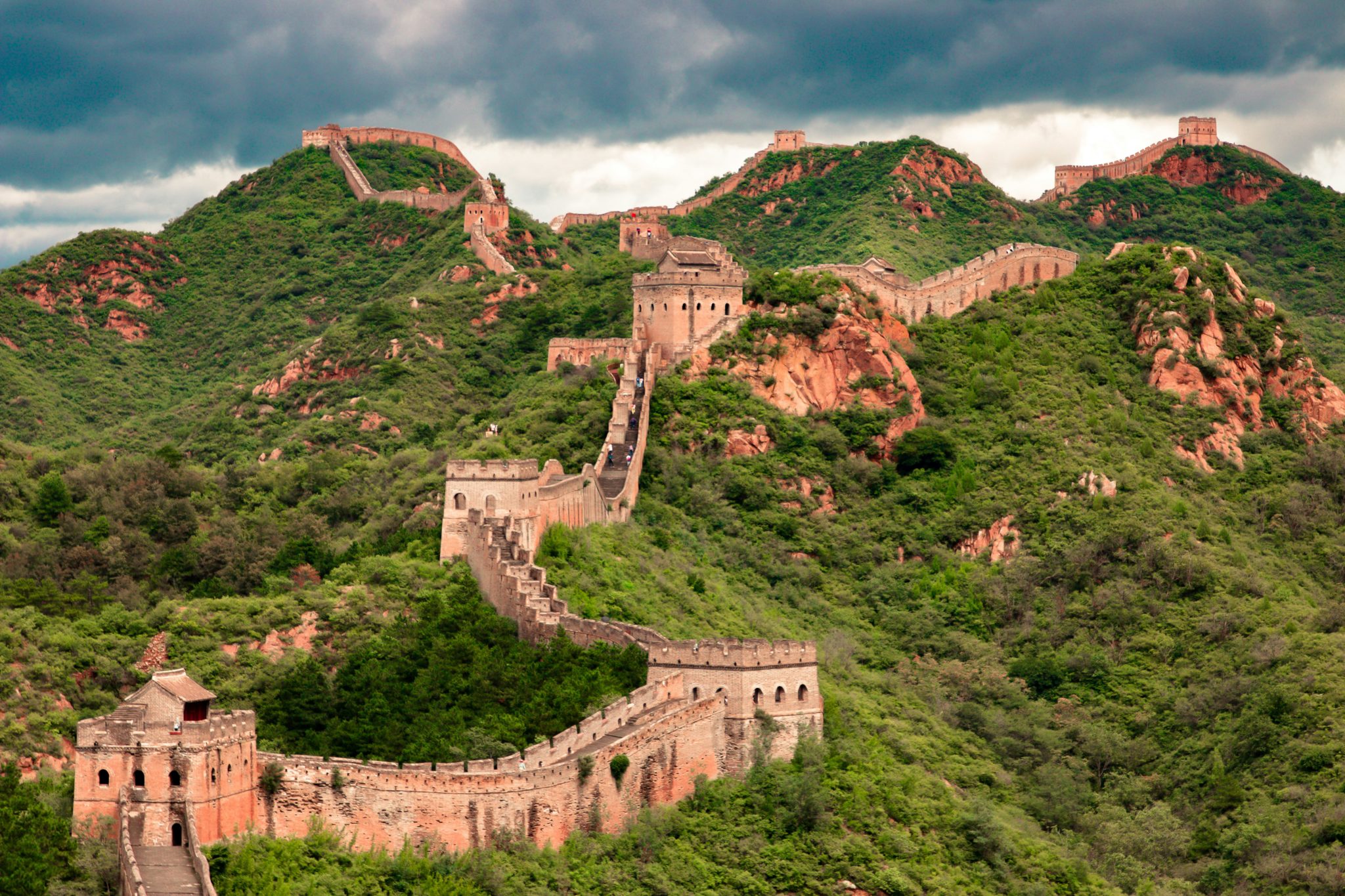 View of the Great wall of China from above