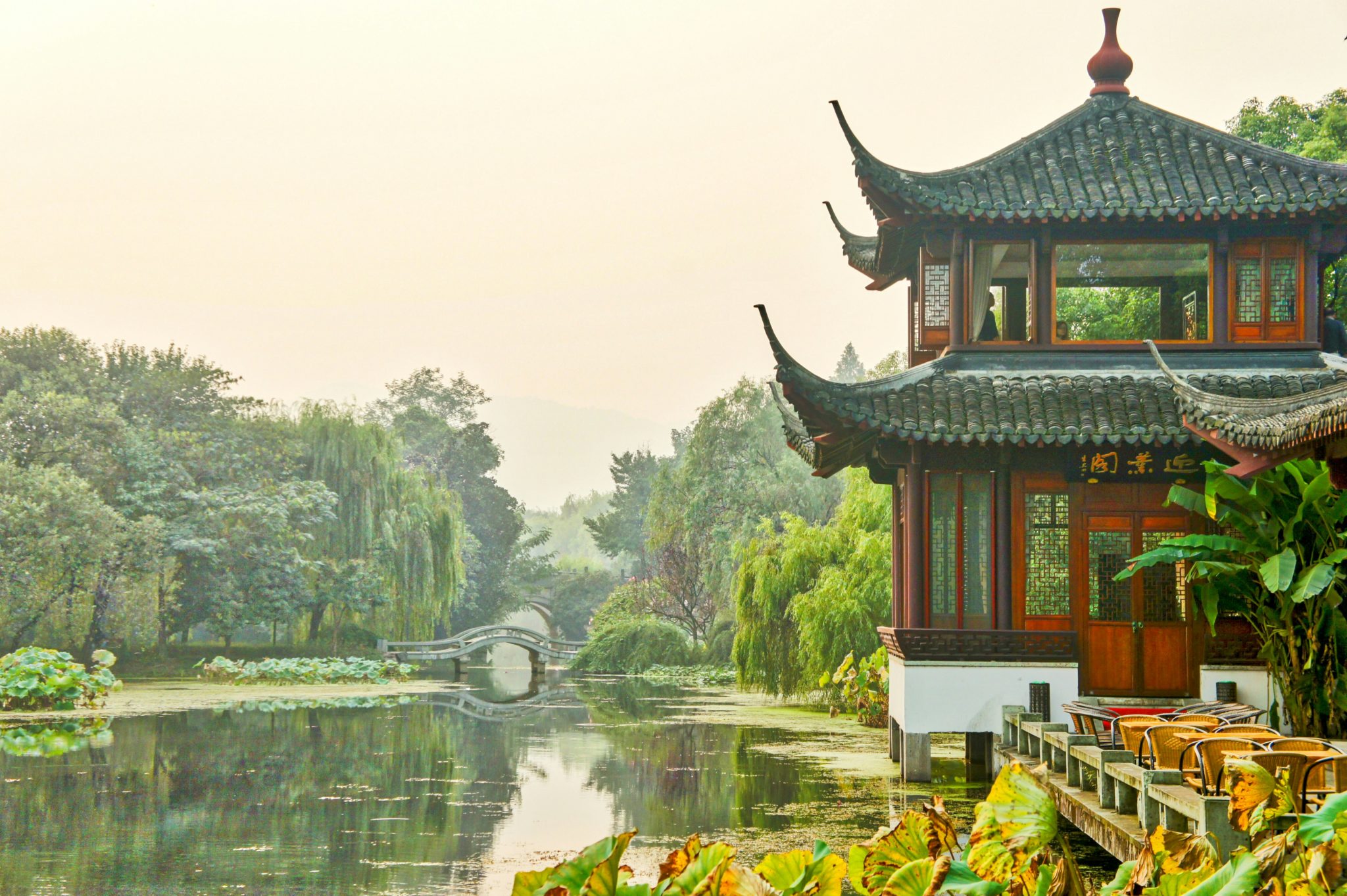 Hangzhou Travel Guide: Key Attractions, History, and Travel Tips