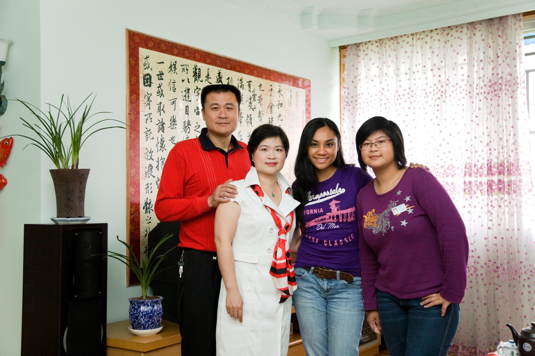 Living with a Chinese Host Family: A Practical Guide for Students in Guilin