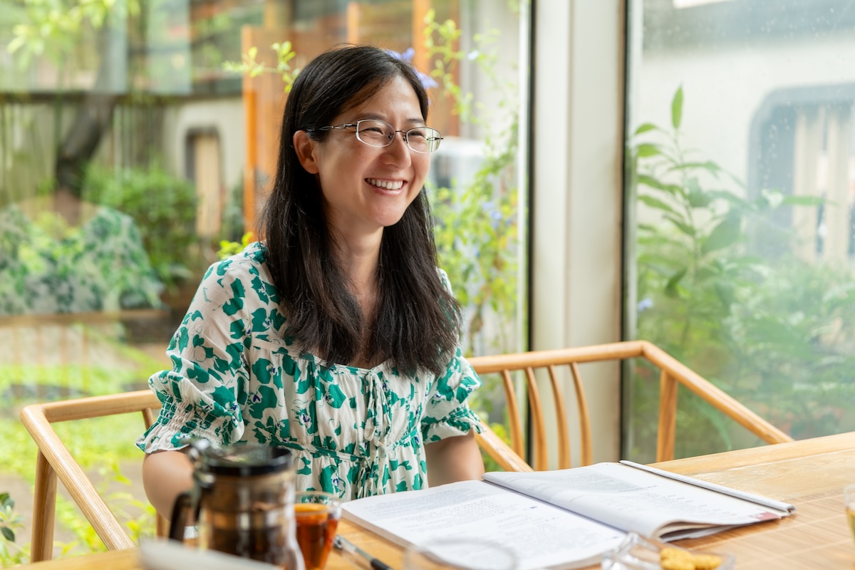 CLI teacher Nancy working with student Natalie
