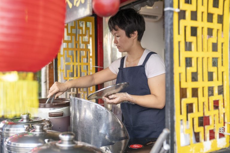 Guilin Rice Noodles: The Complete Guide to Mifen (桂林米粉)