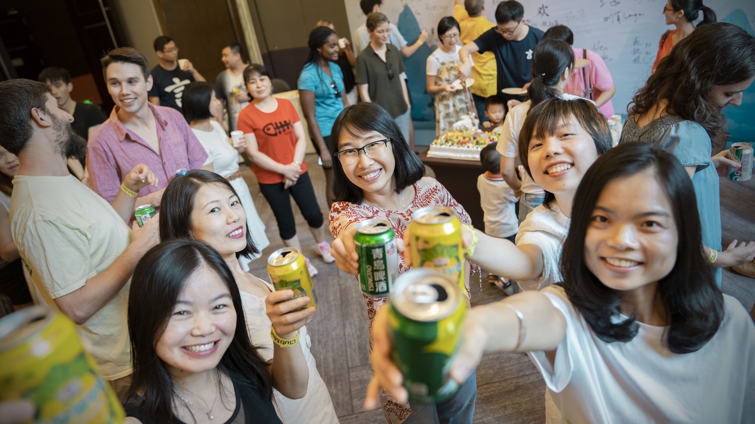 The crowd raising a toast at CLI’s ten-year anniversary